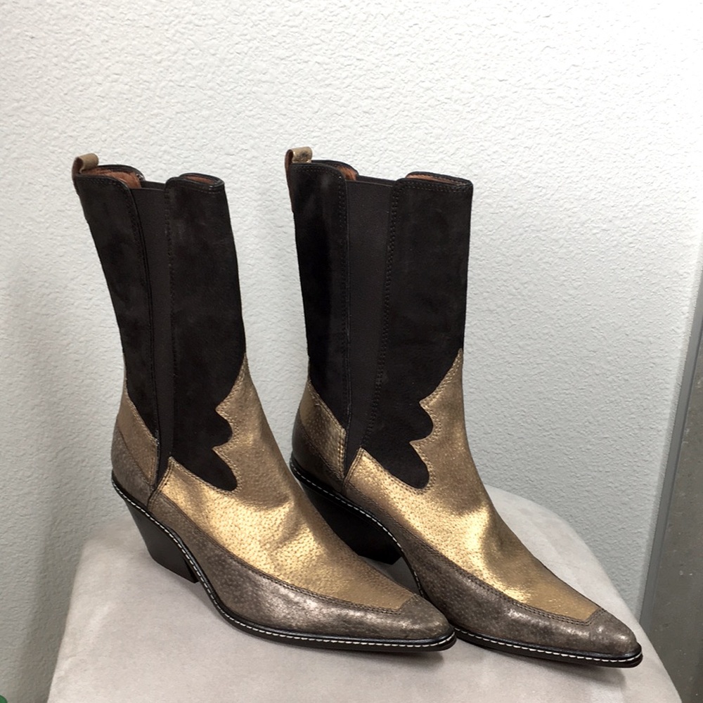 New 8 Donald Pliner Western Couture  Boots Gold Bronze Brown